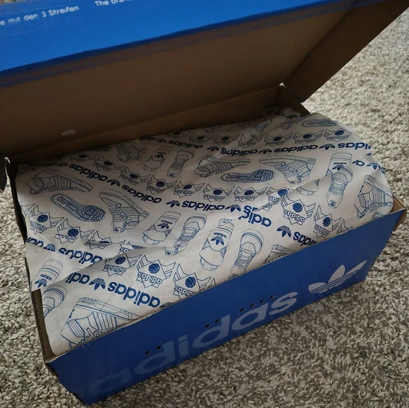 NWT Adidas Rivalry Lux Low W - Picture 12 of 12